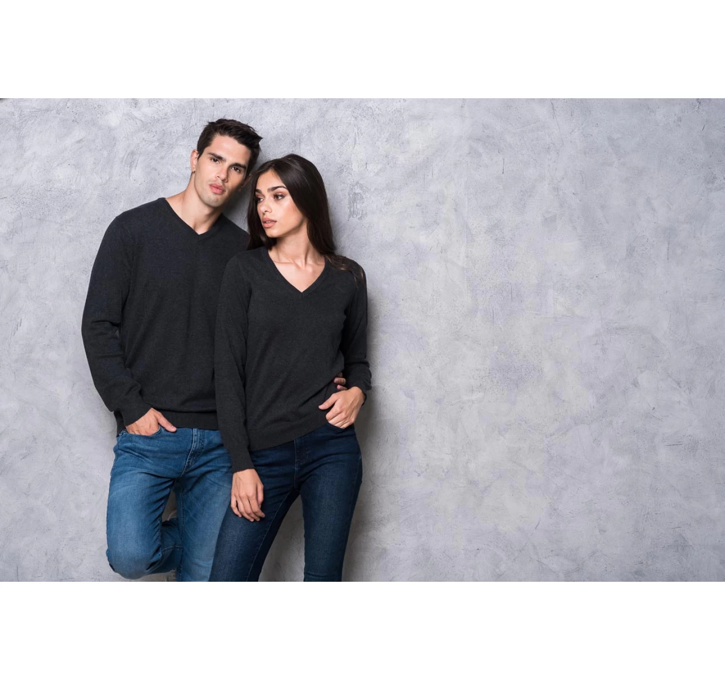 Pulover in V Bumbac LWL9133 Dark Melange Grey Pulover in V Bumbac LWL9133 Dark Melange Grey